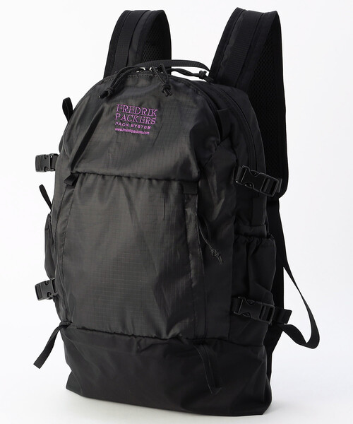 FREAK'S STORE（フリークスストア）の「FREDRIK PACKERS × FREAK'S STORE/フレドリックパッカーズ 別注 QUEST PACK/別注クエストパック　限定展開（バックパック/リュック・レディース・レオパード/ブラック・ONE SIZE）」の2枚目の写真