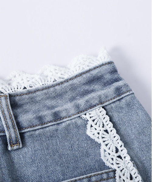 AMELY(エミリー)の「レースデザインワイドデニムパンツ(デニムパンツ・レディース・ライトブルー・M/L)」の12枚目の写真