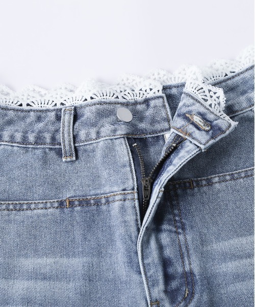 AMELY(エミリー)の「レースデザインワイドデニムパンツ(デニムパンツ・レディース・ライトブルー・M/L)」の13枚目の写真