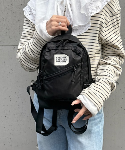 FREDRIK PACKERS(フレドリックパッカーズ)の「【FREDRIK PACKERS】DUAL SACK デュアルサック / ミニリュック /ミニバックパック(バックパック/リュック・レディース・ブラック・FREE)」の5枚目の写真