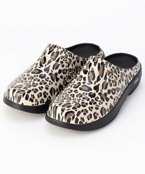 OOFOS/ウーフォス OOcloog Limited Leopard【26.0-28.0cm】（サンダル