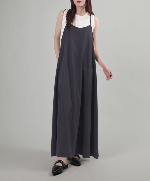aimoha（アイモハ）の「バックリボンキャミソールワンピース【UVケア】（ワンピース・レディース・ダークグレー/ブラック/グレイッシュベージュ・FREE）」の2枚目の写真