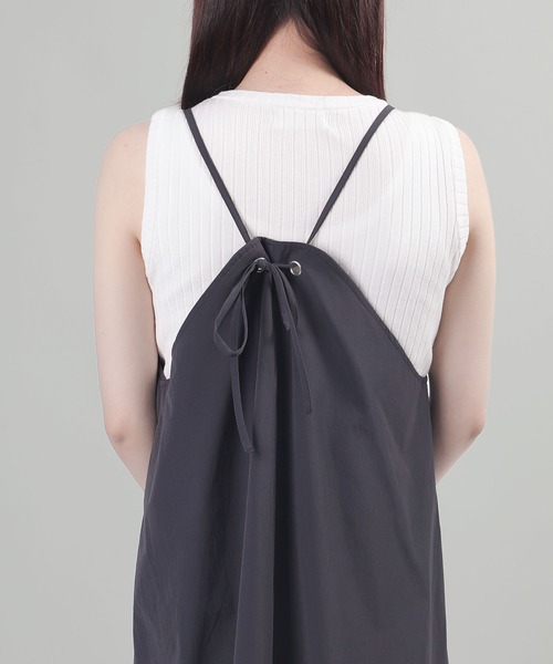 aimoha（アイモハ）の「バックリボンキャミソールワンピース【UVケア】（ワンピース・レディース・ダークグレー/ブラック/グレイッシュベージュ・FREE）」の21枚目の写真