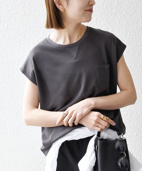 SHIPS any（シップス エニィ）の「SHIPS any:〈洗濯機可能〉シアー 裏毛 クルーネック フレンチ スリーブ TEE（Tシャツ/カットソー・レディース・ピンク/チャコールグレー/ホワイト・ONE SIZE）」の3枚目の写真