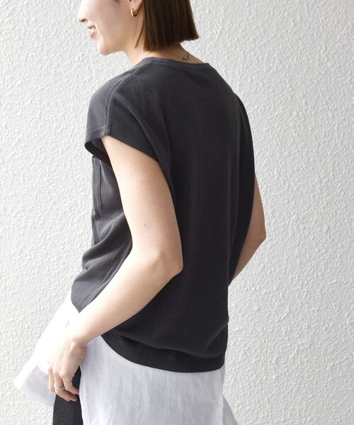 SHIPS any（シップス エニィ）の「SHIPS any:〈洗濯機可能〉シアー 裏毛 クルーネック フレンチ スリーブ TEE（Tシャツ/カットソー・レディース・ピンク/チャコールグレー/ホワイト・ONE SIZE）」の22枚目の写真