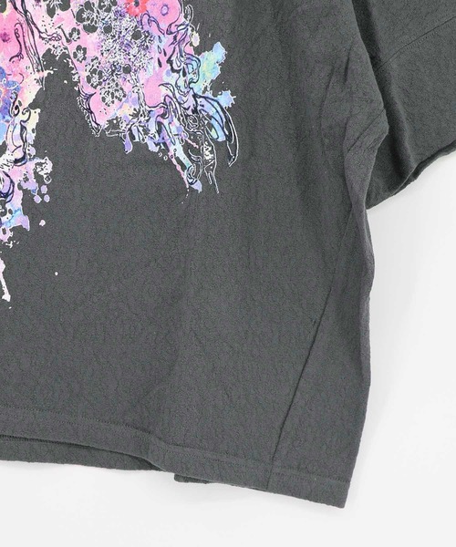 ScoLar(スカラー)の「161647:水彩タッチ花蝶プリントTシャツ(Tシャツ/カットソー・レディース・ブルー/チャコールグレー/オフホワイト・M)」の17枚目の写真