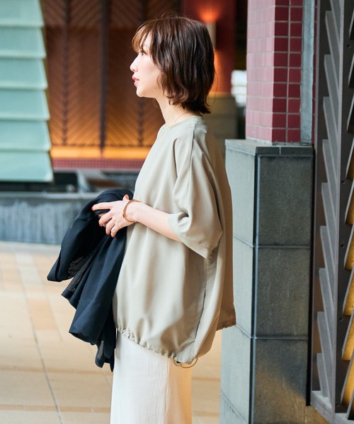 FREAK'S STORE(フリークスストア)の「限定展開 <UVカット・接触冷感・吸水速乾>AiRide(エアライド) ドルマンスリーブ 半袖 TEE(Tシャツ/カットソー・レディース・オリーブ/ブラック/コーラルピンク/ブラウン/ブルー/ネイビー/ベージュ・フリ-)」の3枚目の写真