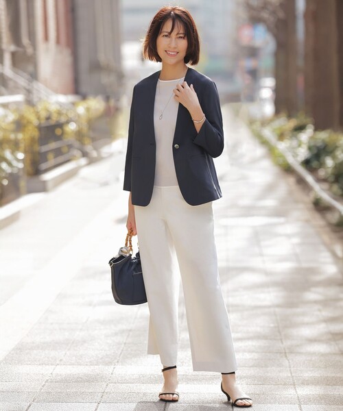 J.PRESS(ジェイプレス)の「【シーンレスに活躍】COOL MINT COTTON POLYESTER フレアスリーブ ニット プルオーバー(ニット/セーター・レディース・ネイビー系/ベージュ系/サックスブルー系・T13/T15)」の5枚目の写真