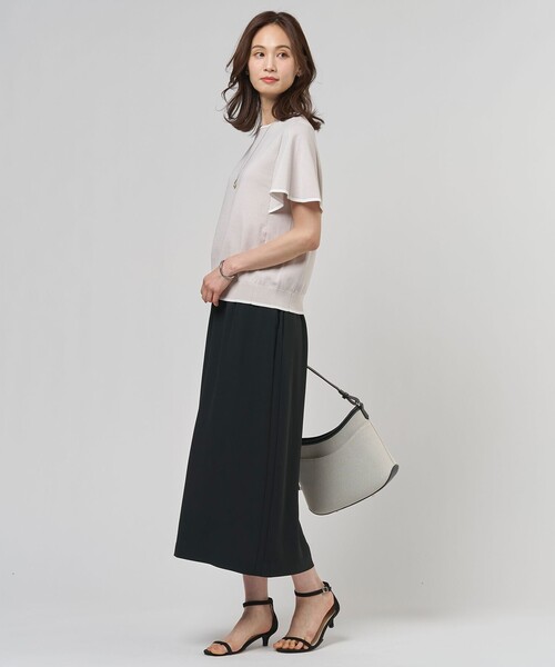 J.PRESS(ジェイプレス)の「【シーンレスに活躍】COOL MINT COTTON POLYESTER フレアスリーブ ニット プルオーバー(ニット/セーター・レディース・ネイビー系/ベージュ系/サックスブルー系・T13/T15)」の9枚目の写真