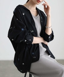 Sawa a la mode | 花柄刺繍オープンカラーコットンシャツ(シャツ/ブラウス)