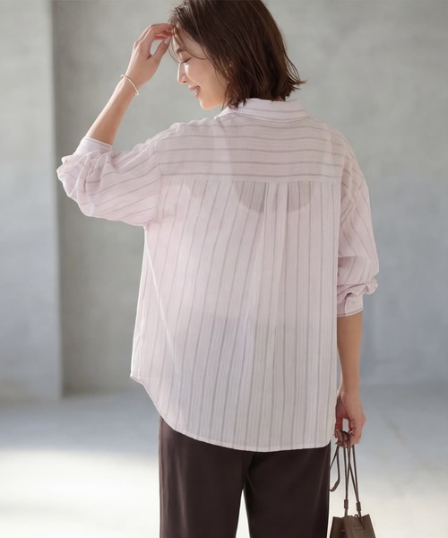 STYLE DELI(スタイルデリ)の「エアリーストライプ柄シャツ(シャツ/ブラウス・レディース・ピンク/ホワイト・FREE)」の11枚目の写真
