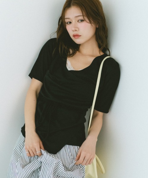 VANNIE U（ヴァニーユー）の「ドレープカシュクールトップス（Tシャツ/カットソー・レディース・ブラック/アイボリー・FREE）」の22枚目の写真