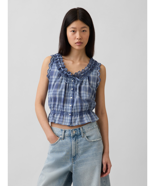 GAP(ギャップ)の「アイレット フロントタイ クロップド ペプラム トップス(シャツ/ブラウス・レディース・ホワイト/ブルー・S/L/M/XS/XXS)」の3枚目の写真