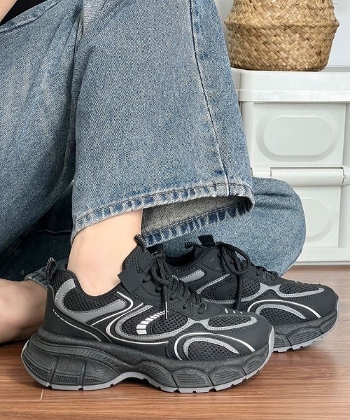 yuue' ( wear )(ユーイ)の「厚底ボリュームダッドスニーカー/スポーツシューズ(スニーカー・レディース・シルバー/ブラック・24.5cm/23.5cm)」の10枚目の写真