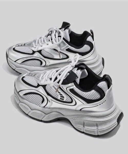 yuue' ( wear )(ユーイ)の「厚底ボリュームダッドスニーカー/スポーツシューズ(スニーカー・レディース・シルバー/ブラック・24.5cm/23.5cm)」の21枚目の写真