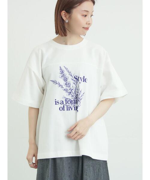 Samansa Mos2(サマンサ モスモス)の「【接触冷感】ミニ裏毛切替フラワープリントTシャツ(Tシャツ/カットソー・レディース・ベージュ/グレー/オフホワイト・F)」の2枚目の写真