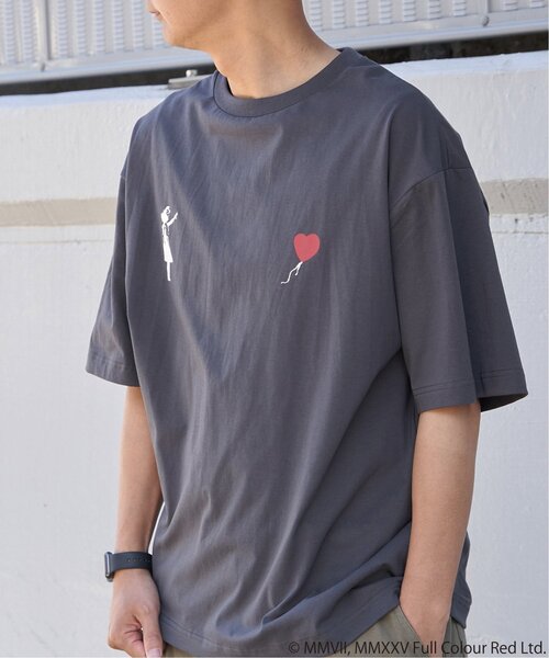 VENCEEXCHANGE(ヴァンスエクスチェンジ)の「【接触冷感】Banksy バンクシー Girl with Balloon プリントT(Tシャツ/カットソー・メンズ・ブラック/チャコール/アイボリー・L/M/LL)」の1枚目の写真