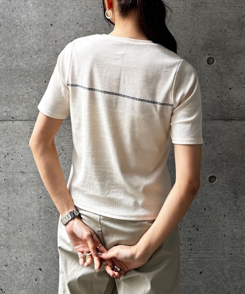 CIEL'AIR（シエルエアー）の「PIPING HOOK TOP（ﾊﾟｲﾋﾟﾝｸﾞﾎｯｸﾄｯﾌﾟ）（Tシャツ/カットソー・レディース・ブラック/アイボリー・FREE）」の10枚目の写真