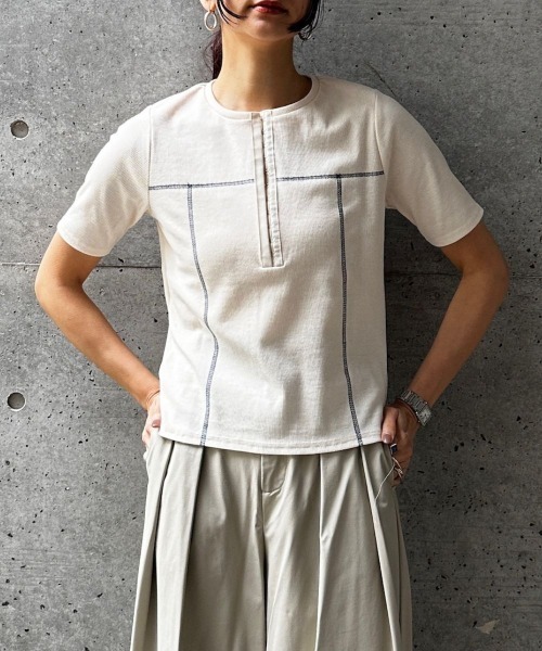 CIEL'AIR（シエルエアー）の「PIPING HOOK TOP（ﾊﾟｲﾋﾟﾝｸﾞﾎｯｸﾄｯﾌﾟ）（Tシャツ/カットソー・レディース・ブラック/アイボリー・FREE）」の9枚目の写真