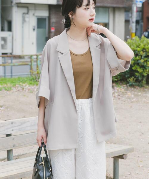 ITEMS URBANRESEARCH(アイテムズ アーバンリサーチ)の「メッシュ半袖ジャケット(ノーカラージャケット・レディース・ベージュ/ブラック・FREE)」の15枚目の写真