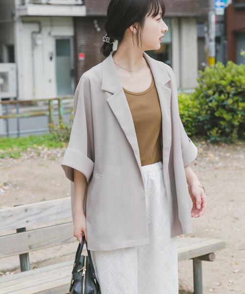 ITEMS URBANRESEARCH(アイテムズ アーバンリサーチ)の「メッシュ半袖ジャケット(ノーカラージャケット・レディース・ベージュ/ブラック・FREE)」の16枚目の写真