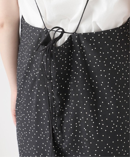 SLOBE IENA(スローブイエナ)の「《2枚セット/追加2》アイラインキャミワンピース×ノースリーブTEEセット(ワンピース・レディース・ブラック/ブラックミックス・FREE)」の18枚目の写真