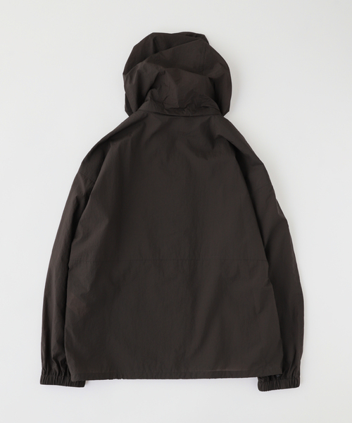 ATON(エイトン)の「ATON(エイトン) SUPER LIGHT NYLON SPORT JACKET(ナイロンジャケット・メンズ・ネイビー/ブラウン・6/4)」の3枚目の写真