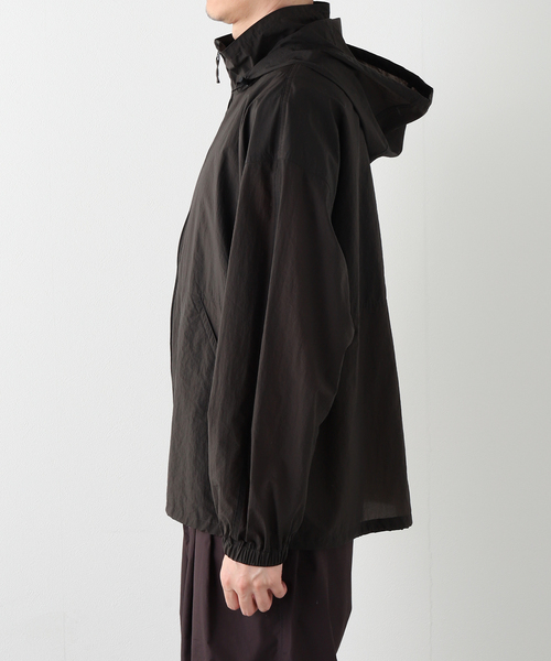ATON(エイトン)の「ATON(エイトン) SUPER LIGHT NYLON SPORT JACKET(ナイロンジャケット・メンズ・ネイビー/ブラウン・6/4)」の8枚目の写真