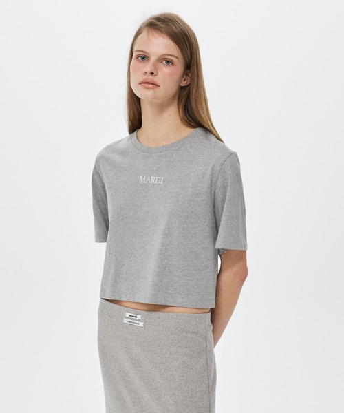 Mardi Mercredi(マルディメクルディ)の「CROPPED BASIC TSHIRT MARDI SERIF LOGO / クロップド ベーシック Tシャツ マルディ セリフ ロゴ(Tシャツ/カットソー・レディース・ブラック/グレー/ホワイト・FREE)」の7枚目の写真
