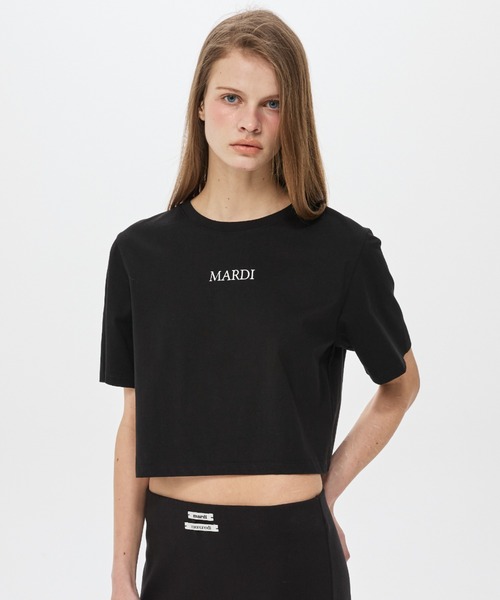 Mardi Mercredi(マルディメクルディ)の「CROPPED BASIC TSHIRT MARDI SERIF LOGO / クロップド ベーシック Tシャツ マルディ セリフ ロゴ(Tシャツ/カットソー・レディース・ブラック/グレー/ホワイト・FREE)」の15枚目の写真