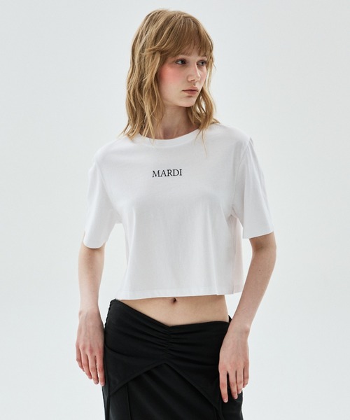 Mardi Mercredi(マルディメクルディ)の「CROPPED BASIC TSHIRT MARDI SERIF LOGO / クロップド ベーシック Tシャツ マルディ セリフ ロゴ(Tシャツ/カットソー・レディース・ブラック/グレー/ホワイト・FREE)」の11枚目の写真