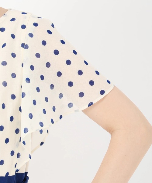 STRAWBERRY-FIELDS（ストロベリーフィールズ）の「ミスティドットⅡ_ドットプリントワンピース（Tシャツ/カットソー・レディース・ホワイト×ブルー/ホワイト×ブラック・2）」の15枚目の写真