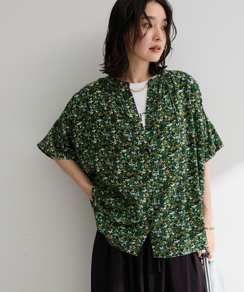 Green Parks(グリーンパークス)の「【WEB限定】アソート柄さらっとレーヨンブラウスⅡ(シャツ/ブラウス・レディース・その他14/ブラック/ストライプ/サックスブルー系1/ブラック系その他・FREE)」の5枚目の写真