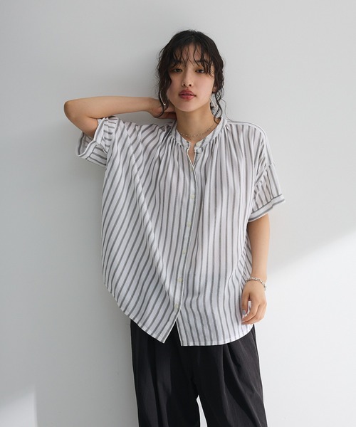 Green Parks(グリーンパークス)の「【WEB限定】アソート柄さらっとレーヨンブラウスⅡ(シャツ/ブラウス・レディース・その他14/ブラック/ストライプ/サックスブルー系1/ブラック系その他・FREE)」の14枚目の写真