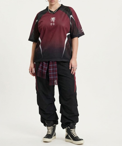 CORPUS TOKYO(コーパス トーキョー)の「Vネック フットボール メッシュTシャツ(Tシャツ/カットソー・メンズ・A/B/C/D/E・1/2)」の20枚目の写真