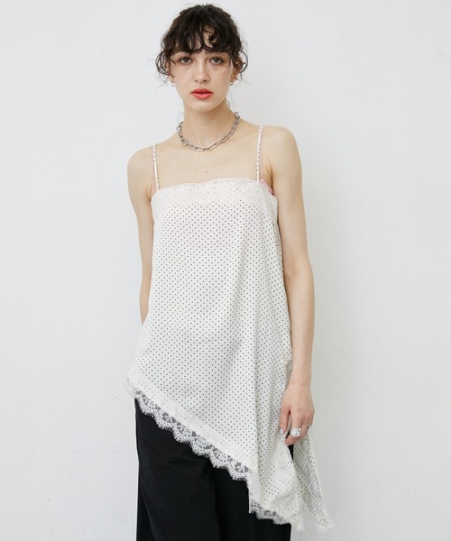uyu.(ウユ)の「Dot Pattern Asymmetry Lace Camisole Dress/ドット柄アシンメトリーレースキャミワンピース(キャミソール・レディース・ホワイト/ブラック・FREE)」の12枚目の写真