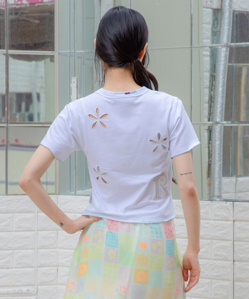 RuNaKi'Hu'(ルナキフ)の「WXT101 ムグケパンチングチェックアプリケTシャツ (ホワイト)(Tシャツ/カットソー・レディース・その他・1/2)」の5枚目の写真