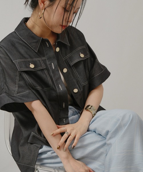 palm RICHE(ポームリシュ)の「レーヨンデニムTOPS(シャツ/ブラウス・レディース・ブラック/オフホワイト・M)」の13枚目の写真