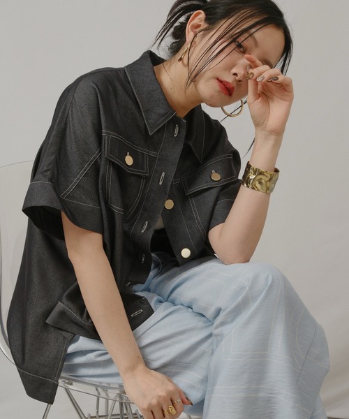 palm RICHE(ポームリシュ)の「レーヨンデニムTOPS(シャツ/ブラウス・レディース・ブラック/オフホワイト・M)」の14枚目の写真