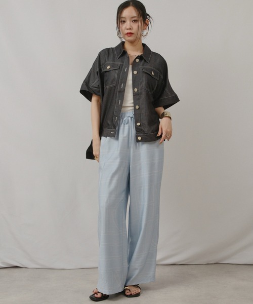 palm RICHE(ポームリシュ)の「レーヨンデニムTOPS(シャツ/ブラウス・レディース・ブラック/オフホワイト・M)」の16枚目の写真