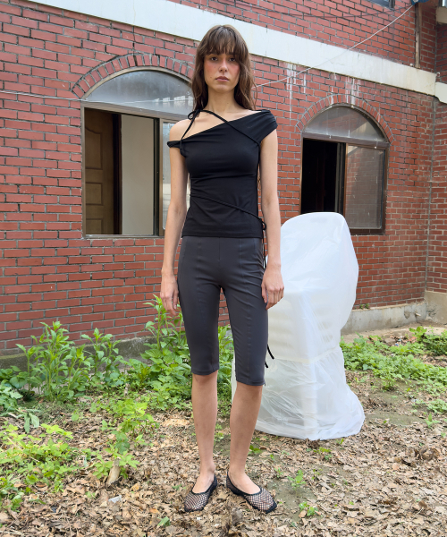 DIAGONAL(ダイアゴナル)の「STRING OFF SHOULDER TOP (black)(Tシャツ/カットソー・レディース・その他・FREE)」の9枚目の写真