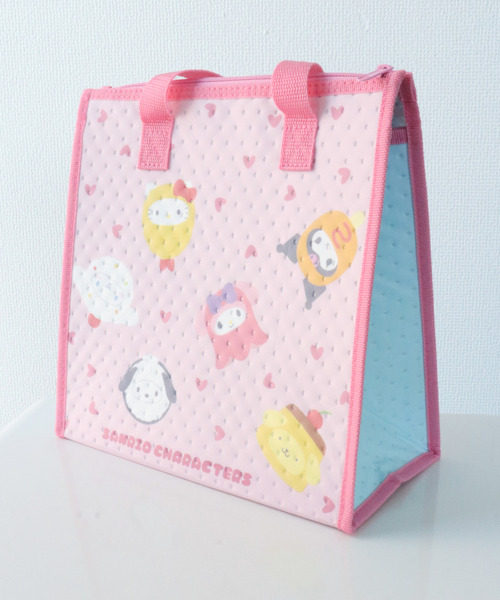 sanrio（サンリオ）の「〈SANRIO/サンリオ〉サンリオキャラクターズ なりきり食べ物 不織布保冷バッグ FBC1（エコバッグ/サブバッグ・レディース・ピンク・ONE SIZE）」の4枚目の写真