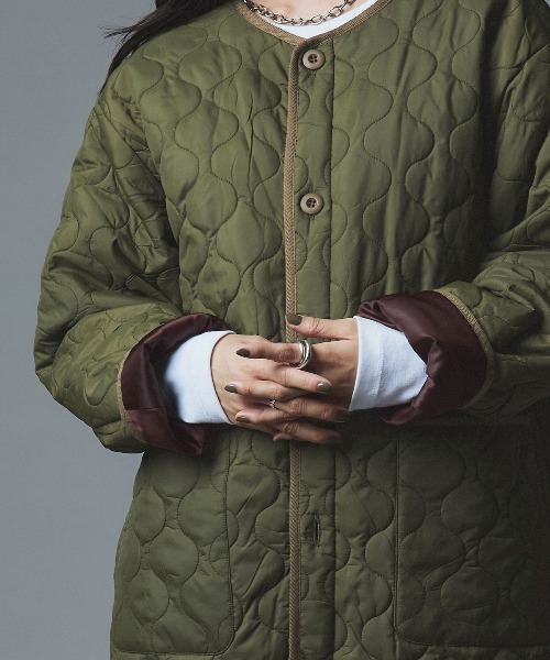 W:Huku(フーク)の「オニオン キルト ロング コート ボアベスト セット / Onion Quilt Long Coat Set(ダウンジャケット/コート・レディース・カーキ/ライトベージュ/ブラック・FREE)」の13枚目の写真