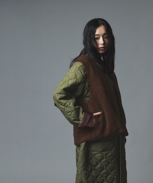 W:Huku(フーク)の「オニオン キルト ロング コート ボアベスト セット / Onion Quilt Long Coat Set(ダウンジャケット/コート・レディース・カーキ/ライトベージュ/ブラック・FREE)」の20枚目の写真