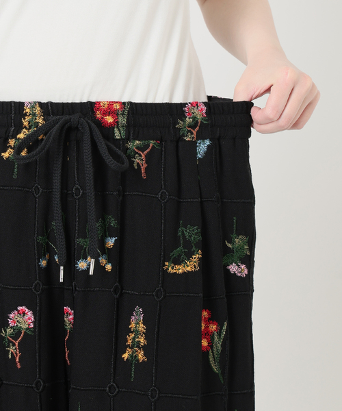 SLOBE IENA（スローブイエナ）の「embroideryメッシュパンツ（その他パンツ・レディース・ブラック・FREE）」の6枚目の写真