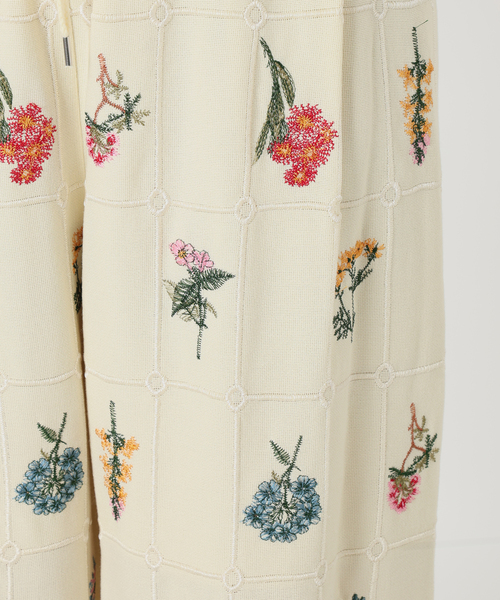 SLOBE IENA（スローブイエナ）の「embroideryメッシュパンツ（その他パンツ・レディース・ブラック・FREE）」の3枚目の写真