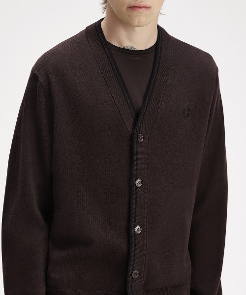 FRED PERRY(フレッドペリー)の「【先行予約受付中】Classic Cardigan/クラシックカーディガン(カーディガン/ボレロ・メンズ・ブラック/ブラウン・S/M/L)」の17枚目の写真
