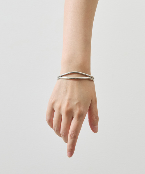 And A(アンドエー)の「And A アンドエー / SVPT BANGLE シルバー925プレーティングバングル / AA-BG-09(バングル/リストバンド・メンズ・シルバー・FREE)」の13枚目の写真