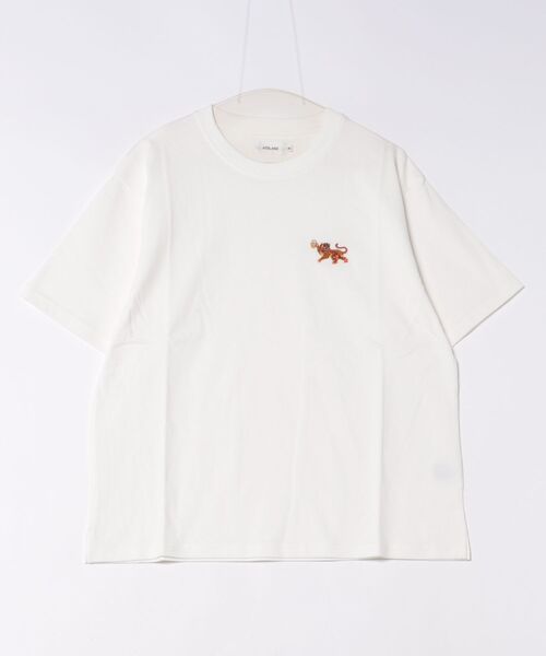ATELANE(アテレーン)の「★ATELANE★16/-OE天竺ワンポイント刺繍TEE(トラ、ヒョウ)(Tシャツ/カットソー・メンズ・ホワイト系その他/ブラック系その他・MEDIUM)」の1枚目の写真