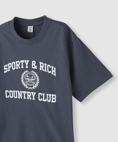 allureville(アルアバイル)の「【SPORTY&RICH(スポーティーアンドリッチ)】VARSITY SREST TSHIRT(Tシャツ/カットソー・レディース・ネイビー・1)」の3枚目の写真